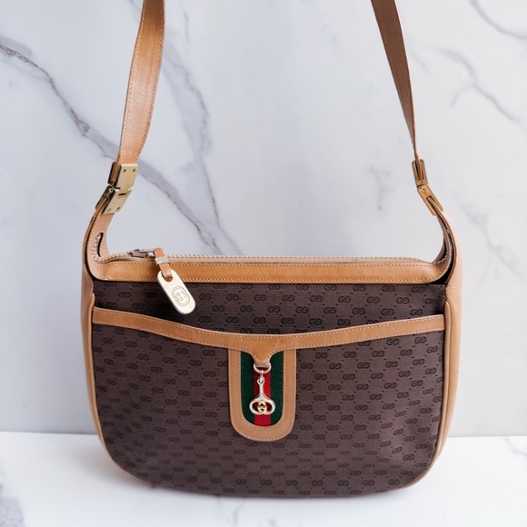 Gucci Handbags - Vintage Gucci Micro GG Web Sherry crossbody bag